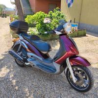 Scooter Piaggio Beverly 500
