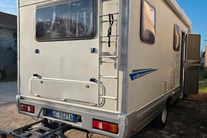 Rimor Ford T350 2.4 125cv con aria condizionata