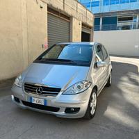 Mercedes classe a 200cdi neo-patentati