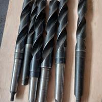 Punte trapano elicoidali attacco conico 