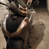 scooter honda  sh 300 sport