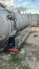 Cisterna scarrabile autospurgo