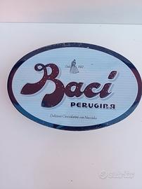 scatola il latta vintage Baci Perugina