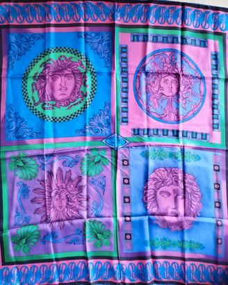 foulard Versace 