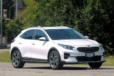 Kia XCeed 1.6 CRDi 136 CV MHEV iMT High Tech