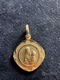 Medaglia religiosa Vergine Castelmonte in argento