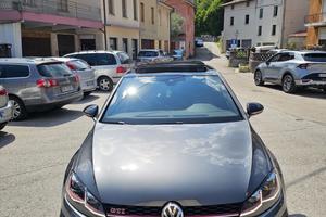 Volkswagen Golf R 2.0 TSI DSG 4MOTION 5p. BMT