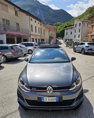 Volkswagen Golf R 2.0 TSI DSG 4MOTION 5p. BMT