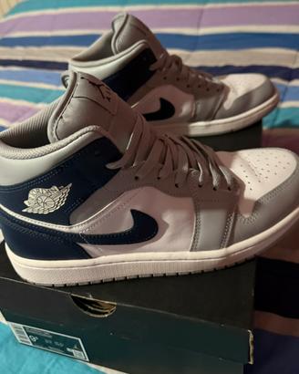 AIR JORDAN 1