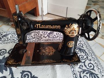 Macchina da cucire Naumann 