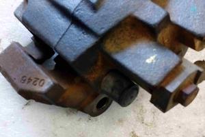 PINZA FRENO POSTERIORE DESTRA JEEP Grand Cherokee