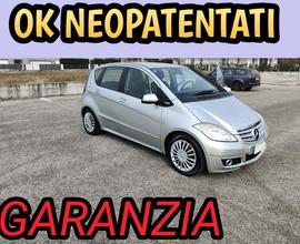 MERCEDES-BENZ A 160 CDI AVANTGARDE ( NAVI - BLUE