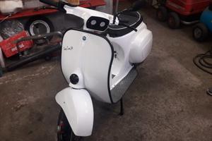 Vespa 50
