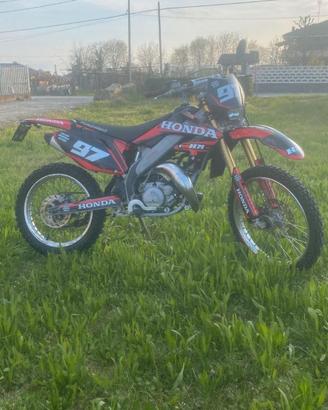 HM 50 CRE