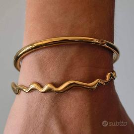 Set bracciali eleganti e raffinati acciaio oro