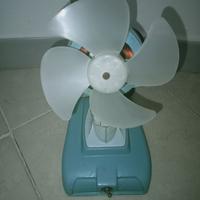 Ventilatore Vintage In Ferro Da Tavolo Elettrico