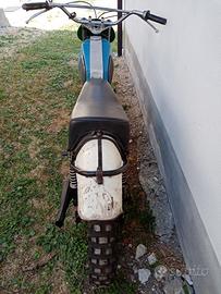 Moto CZ cross 250 anno 1972