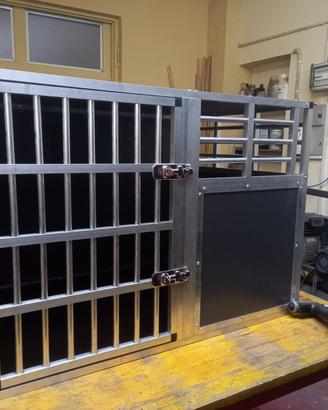 Kennel per cani taglia media