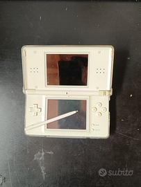 NINTENDO DS LITE