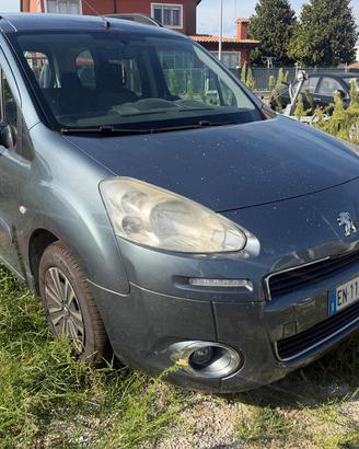 PEUGEOT Partner Tepee Mix 1.6 8V HDi 92 FAP Acti