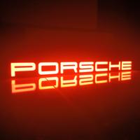 Insegne luminose Porsche (luce rossa o gialla)