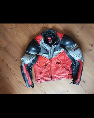 Dainese giacca in pelle con protettori 48