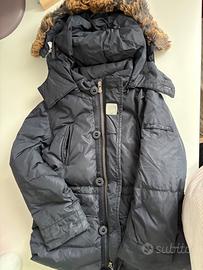 Peteurey,  piumino, pari al nuovo.