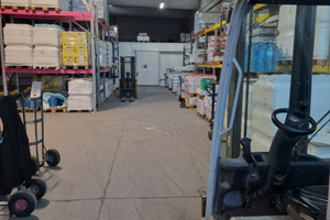 Spazio Magazzino Alimentare disponibile - Scandicc