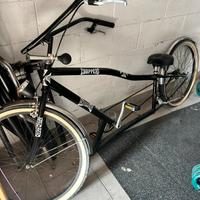 Bicicletta Chopper artigianale.