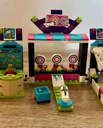 Lego friends 41127 - La sala giochi del parco