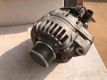 Alternatore originale Toyota Hilux/Land Cruiser