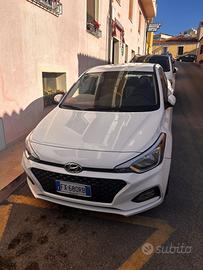 HYUNDAI i20 3ª serie - 2019