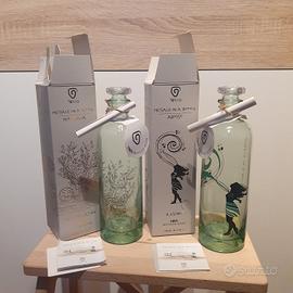 Bottiglie di vetro decorate 