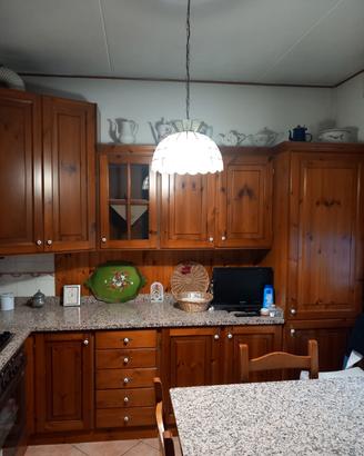 Cucina in pino