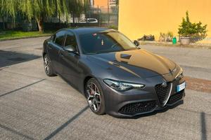 Alfa Romeo Giulia btech 2.2