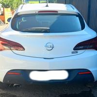 Opel Astra 2.0 GTC
