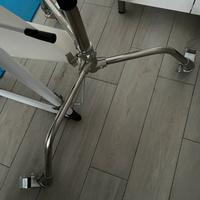 Stativo per lampada solare e luci