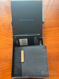 PORTAFOGLIO UOMO PIQUADRO NUOVO