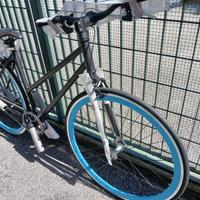 BICI CITY BIKE NUOVA MAI USATA