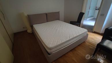 Letto matrimoniale 