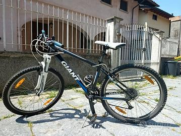 BICI MTB GIANT DIAM. 26"