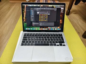 MacBook Air M1 13" (8GB RAM / 256GB SSD) + Scatola