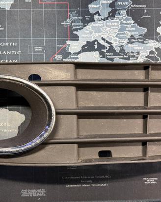 Griglia Fendinebbia Per Audi A4 B8