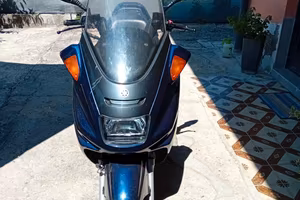 Yamaha majesty 250