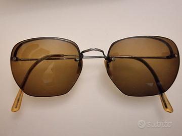 Occhiali da sole vintage anni '60/'70 con astuccio