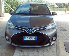 Toyota Yaris 1.5 Hybrid 5 porte Cool