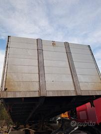 Ribaltabile trilaterale in acciao