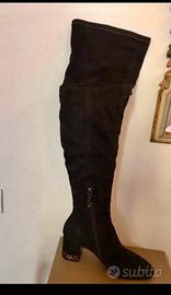 Stivali sul ginocchio N37
