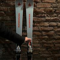 Sci 160 KNEISSL R13  / race pista / blue star ac