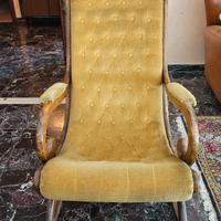 Poltrona a dondolo capitonne'